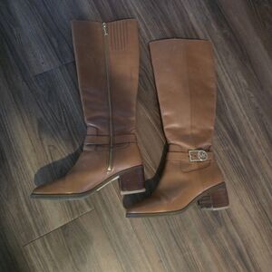 Michael Kors Women's Tan Knee-High Boots
